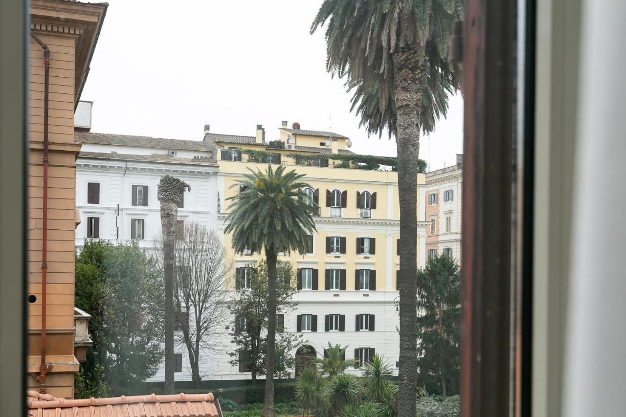 Capitolium Rooms Rome Exterior photo